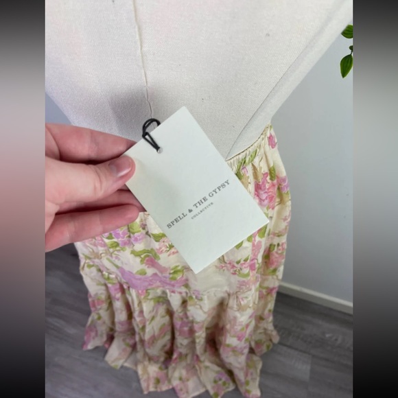 ⭐️ON HOLD DO NOT PURCHASE⭐️ Spell & The Gypsy Rose Garden Tiered Skirt - Picture 7 of 9